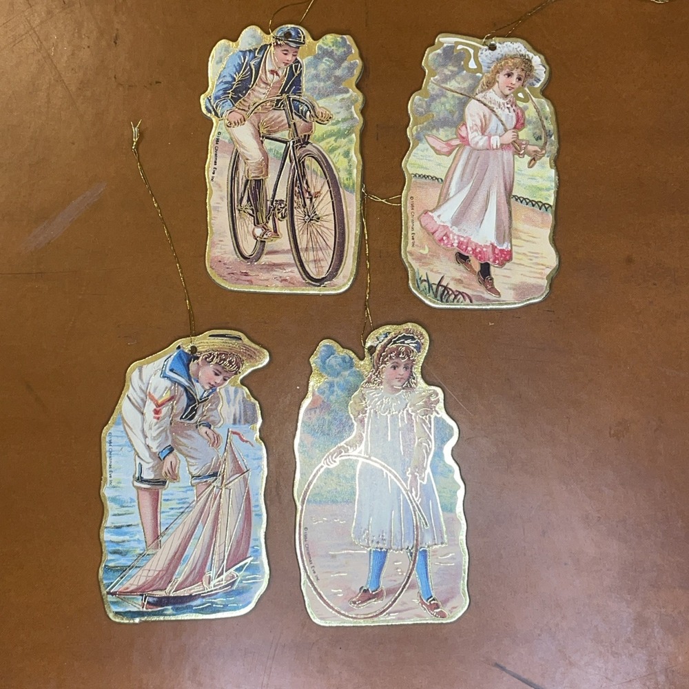 Vintage‎ Die-cut Victorian Gold Rimmed Christmas Ornaments | Daily Summer Life